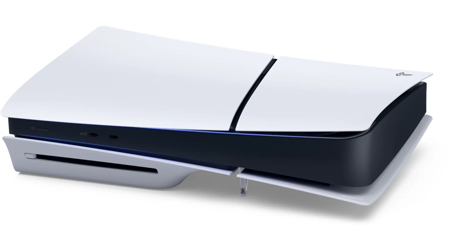 PlayStation 5 — ixcham korpusli model
